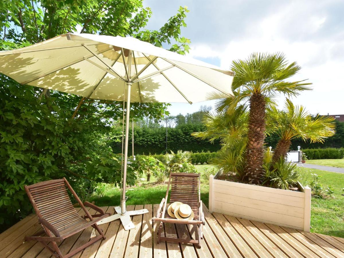 Superb Holiday Home Near The Beach Quineville ห้อง รูปภาพ