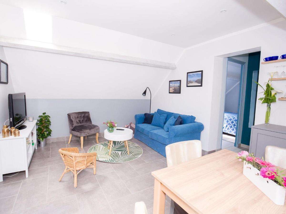 Superb Holiday Home Near The Beach Quineville ภายนอก รูปภาพ