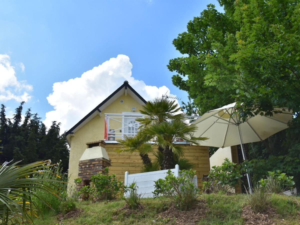Superb Holiday Home Near The Beach Quineville ภายนอก รูปภาพ